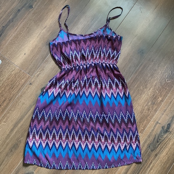 Roxy short sundress, purple print, size XS - Picture 2 of 3